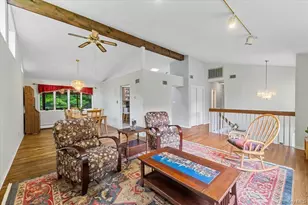 60 Smith Hill Rd, Airmont, NY 10952 - Photo 5