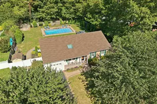 50 Timber Ridge Dr, Coram, NY 11727 - Photo 39