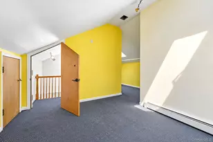 708 Park Ln, Cedarhurst, NY 11516 - Photo 31