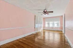 63 Shellbank Pl, Rockville Centre, NY 11570 - Photo 9