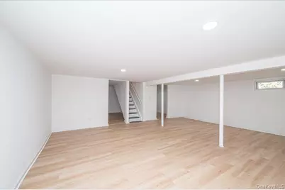 53 N 1st, Deer Park, NY 11729 - Photo 17
