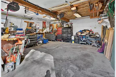 69 Robert Street, Patchogue, NY 11772 - Photo 31