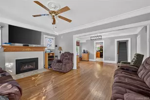 69 Robert St, Patchogue, NY 11772 - Photo 5