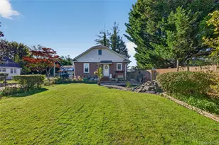 69 Robert St, Patchogue, NY 11772 - Photo 35