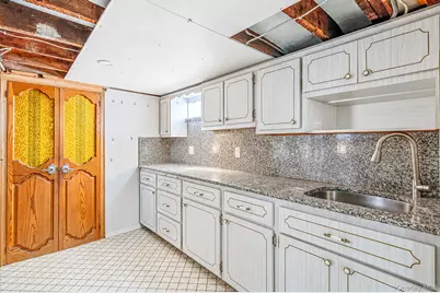 132 Herman Boulevard, Franklin Square, NY 11010 - Photo 39