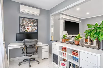 132 Herman Boulevard, Franklin Square, NY 11010 - Photo 11