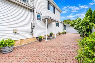 132 Herman Blvd, Franklin Square, NY 11010 - Photo 43
