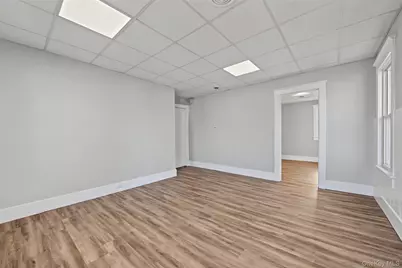 18 Chestnut Street #Left, Middletown, NY 10940 - Photo 13