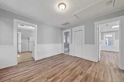 18 Chestnut Street #Left, Middletown, NY 10940 - Photo 21