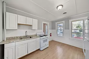 18 Chestnut St, Middletown, NY 10940 - Photo 9