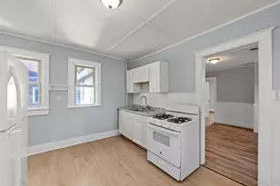 18 Chestnut St, Middletown, NY 10940 - Photo 7