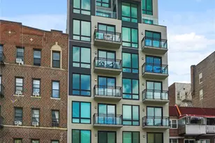 379 Ocean Pkwy, Brooklyn, NY 11218 - Photo 21