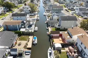 644 S 8th St, Lindenhurst, NY 11757 - Photo 37