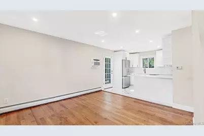 370 Boulder Street, Ronkonkoma, NY 11779 - Photo 3