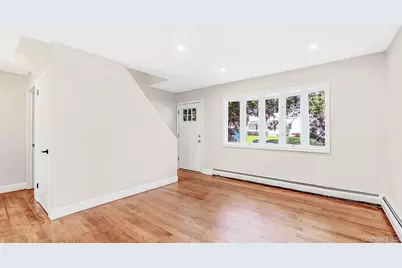 370 Boulder Street, Ronkonkoma, NY 11779 - Photo 5