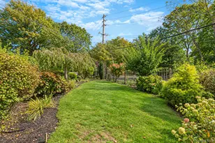 12 Collins Ave, East Hampton, NY 11937 - Photo 11