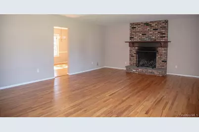 4 Robin Street, Pearl River, NY 10965 - Photo 7