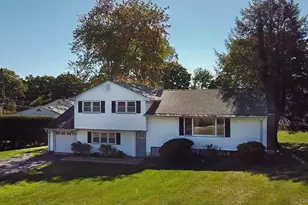 4 Robin St, Pearl River, NY 10965 - Photo 31