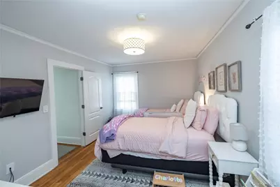 129 Southard Avenue, Rockville Centre, NY 11570 - Photo 15