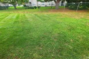 33 Amber Ct, Poughkeepsie, NY 12603 - Photo 31