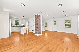 1475 Croton Lake Rd, Yorktown Heights, NY 10598 - Photo 9