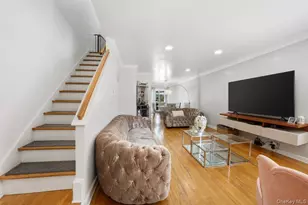 17 Abner Pl, Yonkers, NY 10704 - Photo 11