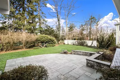 86 Carthage Road, Scarsdale, NY 10583 - Photo 27