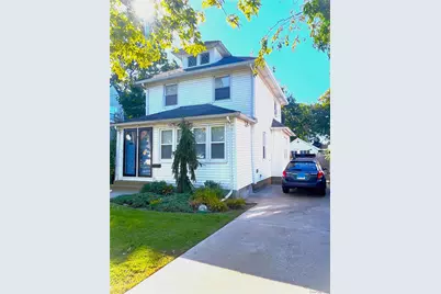 8 Saint Nicholas Street, Lynbrook, NY 11563 - Photo 1