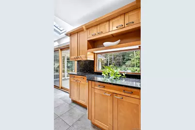 75 Plymouth Road, Manhasset, NY 11030 - Photo 23