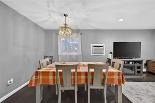 3 Jasper Ave, Patchogue, NY 11772 - Photo 15