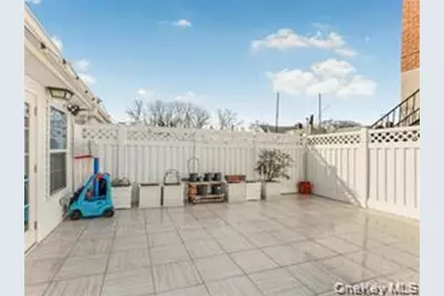 2535 Hollers Avenue, Bronx, NY 10475 - Photo 3