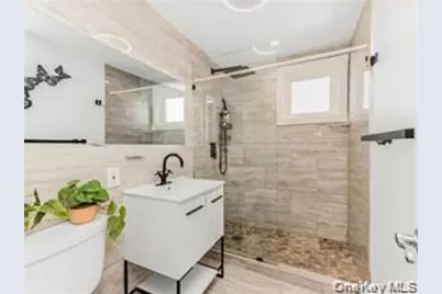 2535 Hollers Avenue, Bronx, NY 10475 - Photo 11