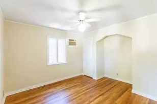 80-17 211th St, Hollis, NY 11427 - Photo 9