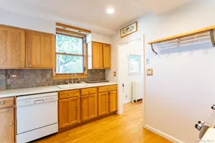 80-17 211th St, Hollis, NY 11427 - Photo 5