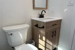211 4th Ave, West Babylon, NY 11704 - Photo 21