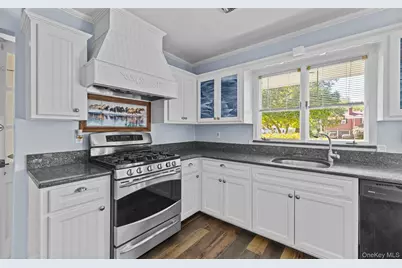 189 Atlantic Avenue, Hempstead, NY 11550 - Photo 11
