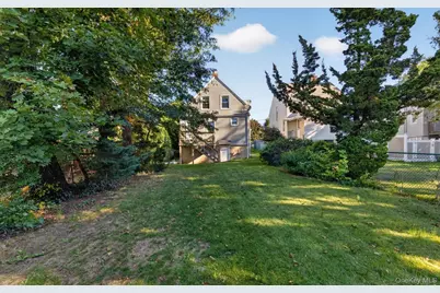 2 Austral Avenue, Glen Cove, NY 11542 - Photo 25