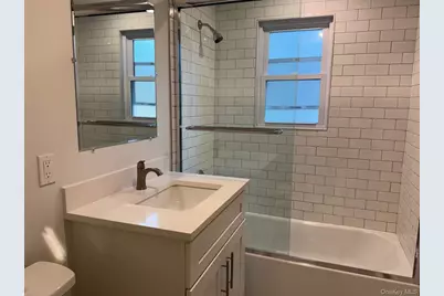 52 Highland #1, Port Washington, NY 11050 - Photo 7