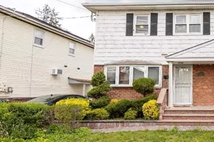 147-19 259th St, Rosedale, NY 11422 - Photo 1