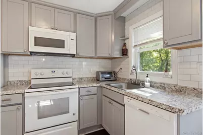 118 Liberty Street, Deer Park, NY 11729 - Photo 11