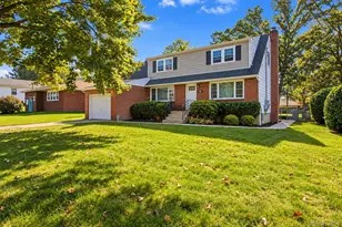 118 Liberty St, Deer Park, NY 11729 - Photo 3