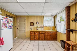 270 Fisher Ave, White Plains, NY 10606 - Photo 17