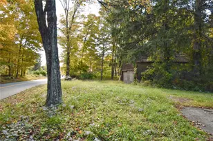 21 Fishkill Rd, Hopewell Junction, NY 12533 - Photo 13