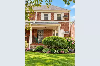 136-67 72 Avenue, Kew Gardens, NY 11367 - Photo 1