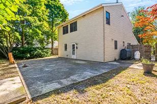 54 Rustic Ave, Medford, NY 11763 - Photo 3