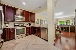 3410 Bennington Dr, Fishkill, NY 12524 - Photo 11