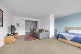 87-15 165th St, Jamaica, NY 11432 - Photo 7