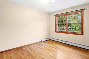 2380 Laurel Ave, Southold, NY 11971 - Photo 9