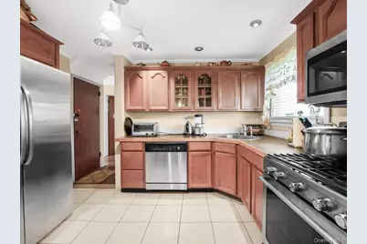 712 Partridge Avenue, West Hempstead, NY 11552 - Photo 5