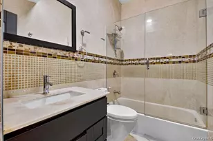242-14 83rd Ave, Bellerose, NY 11426 - Photo 23